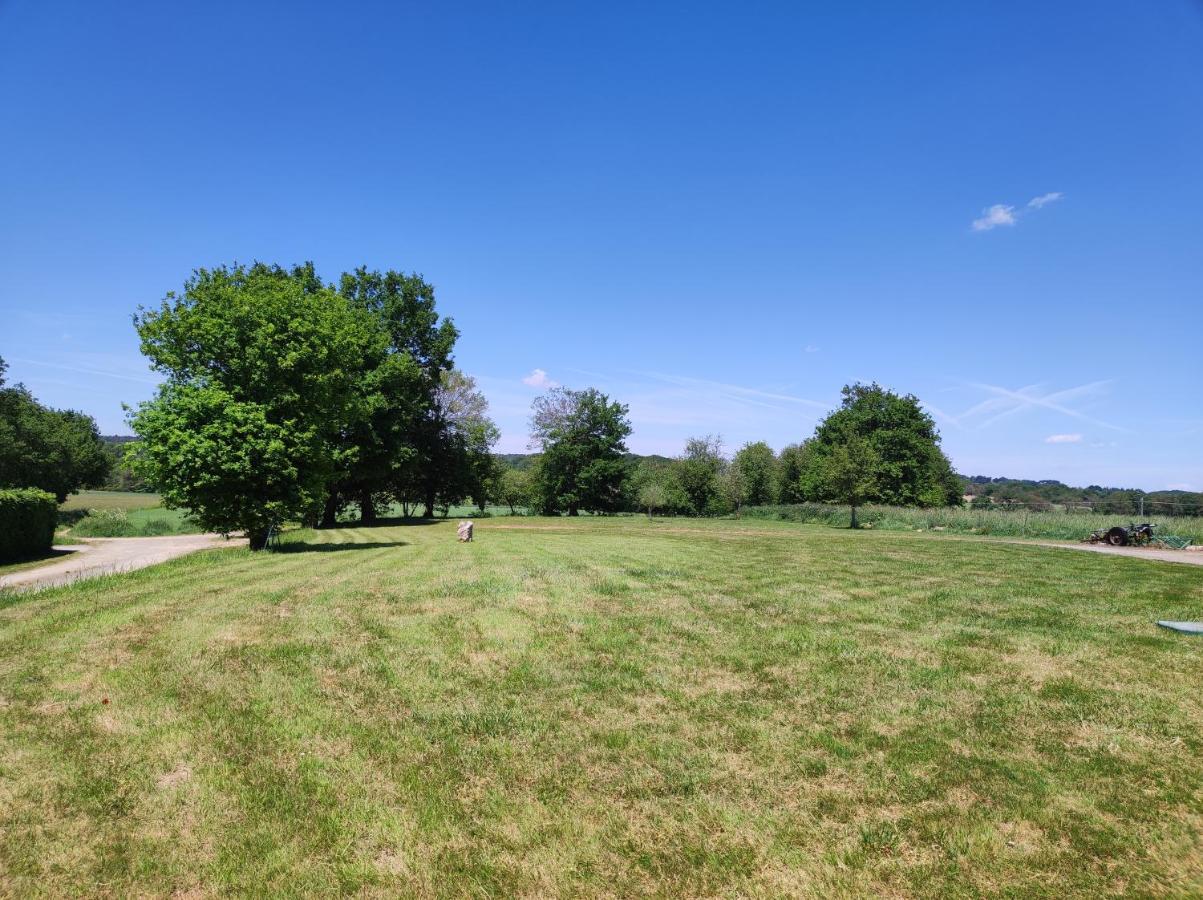 le calme de la campagne bretonne Morbihannaise. Guer Extérieur photo